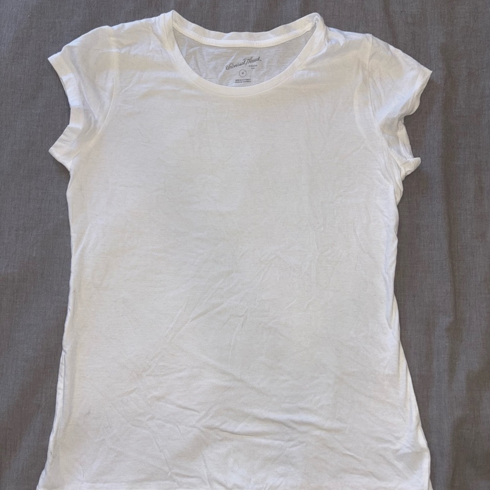 Universal Thread White Scoop Neck Tee